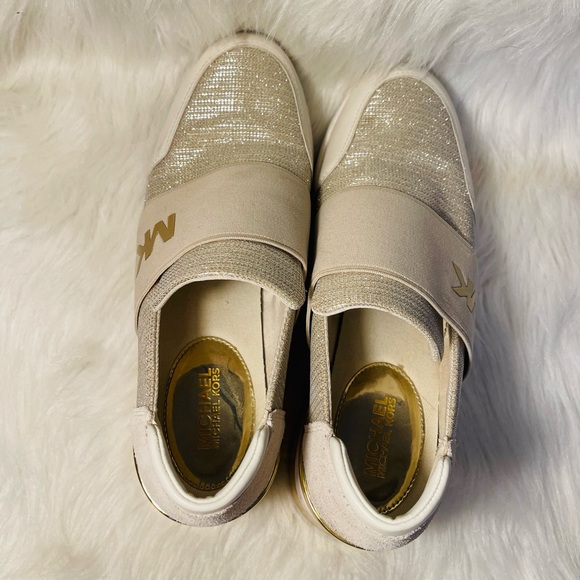 Michael Kors shoes - Picture 4 of 7